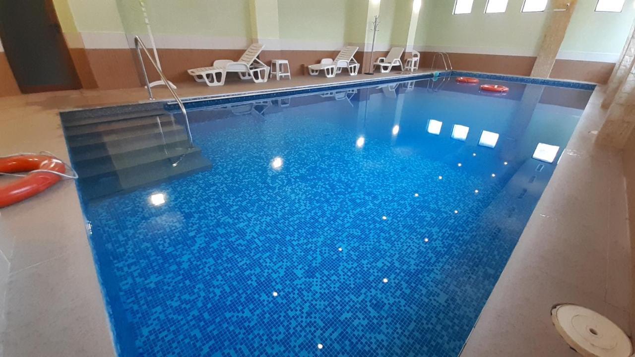 Aquilon Hotel & Thermal Pools Banja Kültér fotó